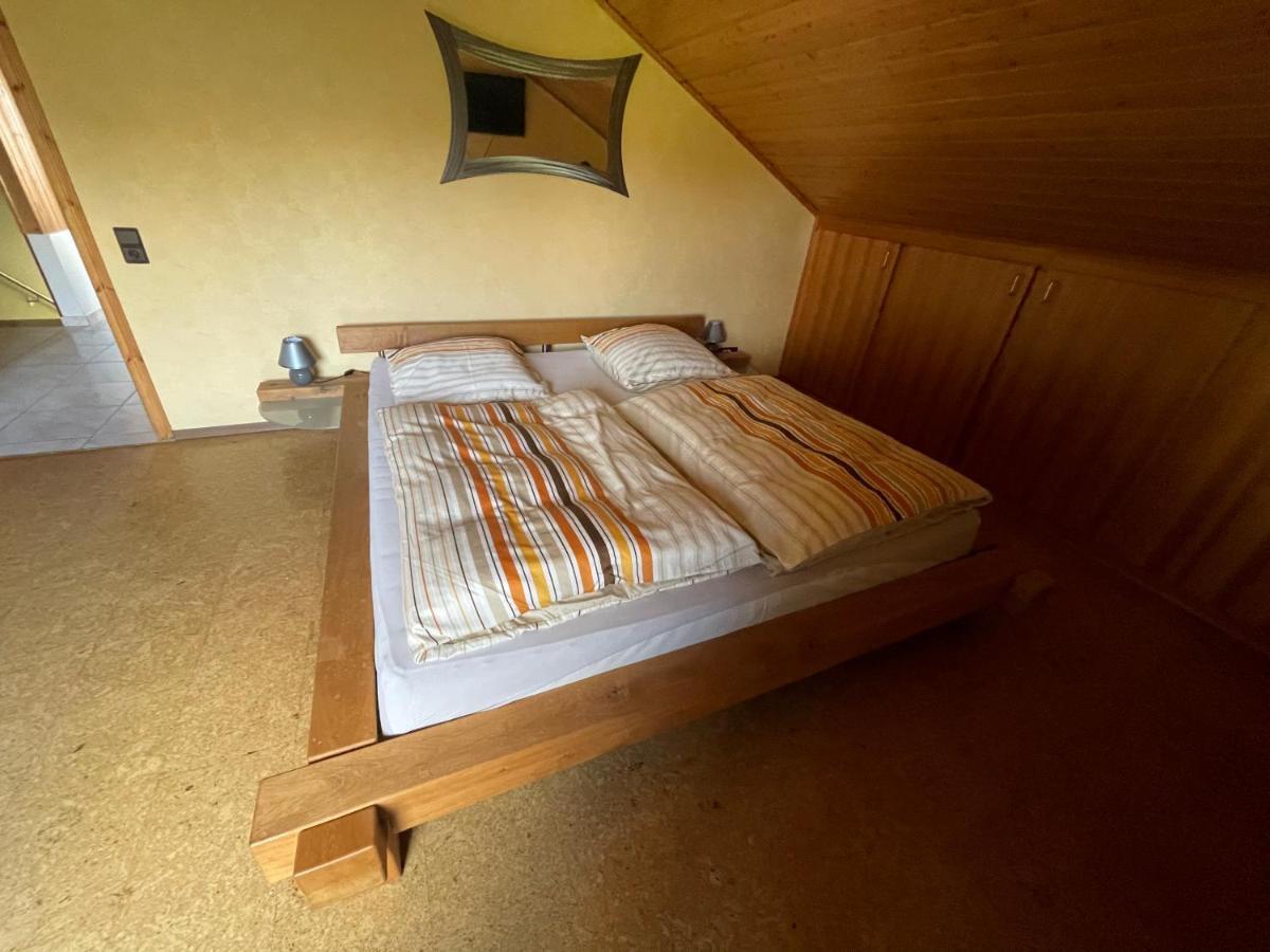 Ferienwohnung Zum Nuerburgring Munk Eksteriør bilde